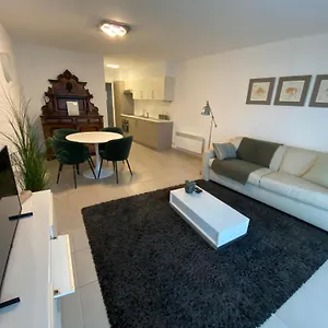 Appartement Gezellig Modern Met Optie Garagebox En In De Buurt Strand, Winkels En Restaurants, Oostende